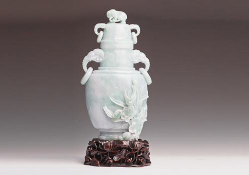 瑞獸荷花瓶【翡翠】